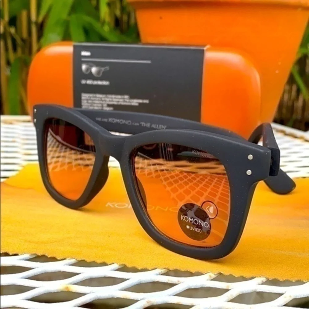 KOMONO SUNGLASSES BLACK wayfarer The Allen
